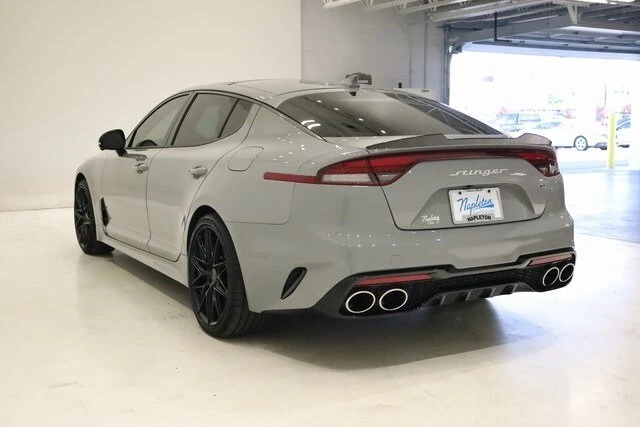 2023 Kia Stinger GT - Image 5 of 17