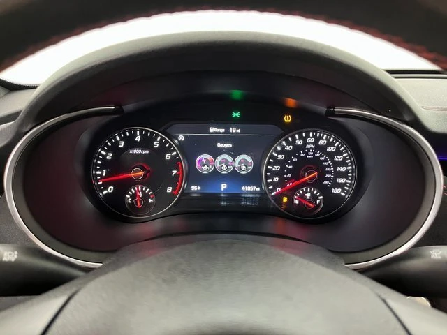 2023 Kia Stinger GT - Image 18 of 19