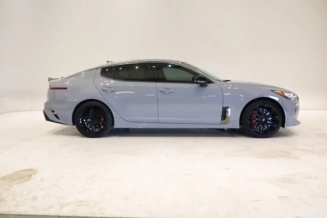 2023 Kia Stinger GT - Image 3 of 17