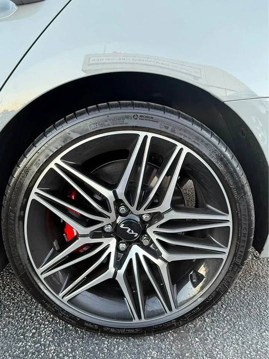 2023 Kia Stinger GT - Image 16 of 16