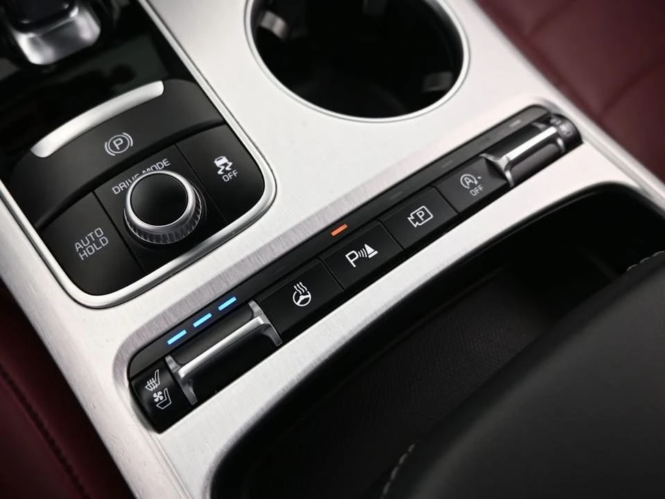 2023 Kia Stinger GT - Image 15 of 19