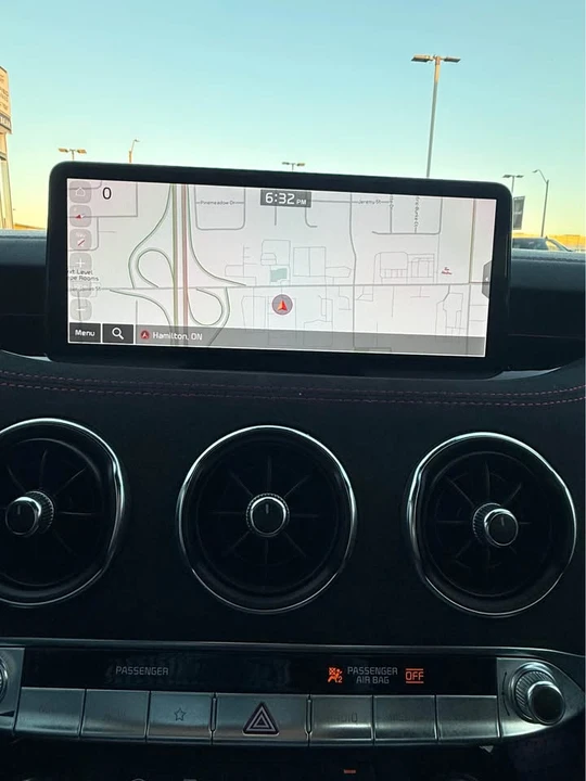 2023 Kia Stinger GT - Image 16 of 18