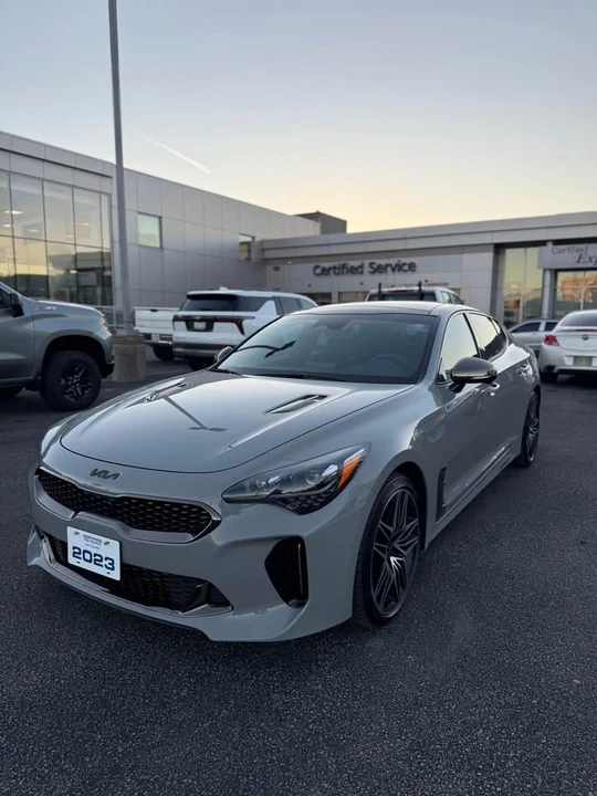 2023 Kia Stinger GT - Image 4 of 17