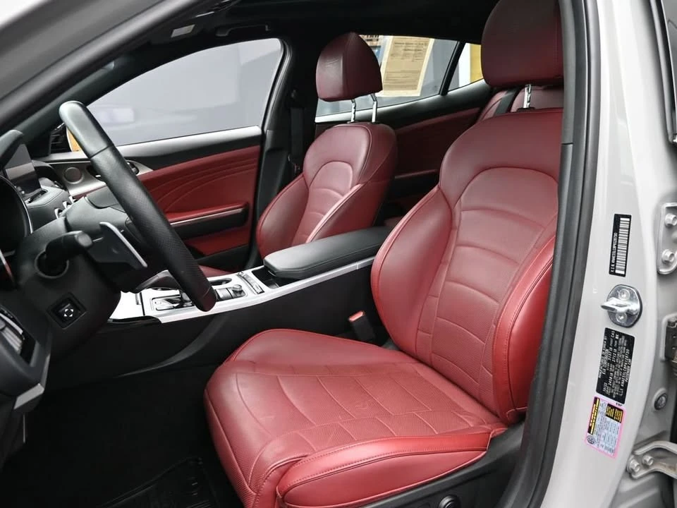 2023 Kia Stinger GT - Image 17 of 19