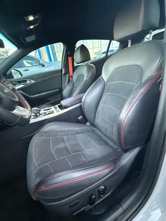 2023 Kia Stinger GT - Image 7 of 18