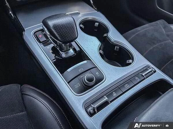 2023 Kia Stinger GT - Image 9 of 16