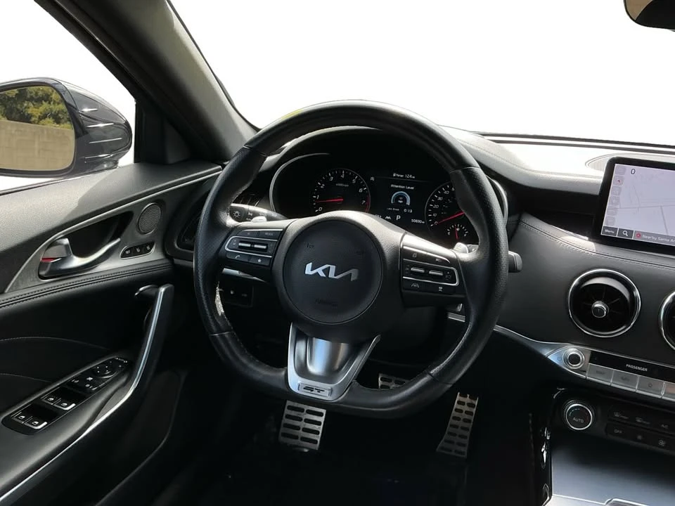2023 Kia Stinger GT - Image 11 of 20