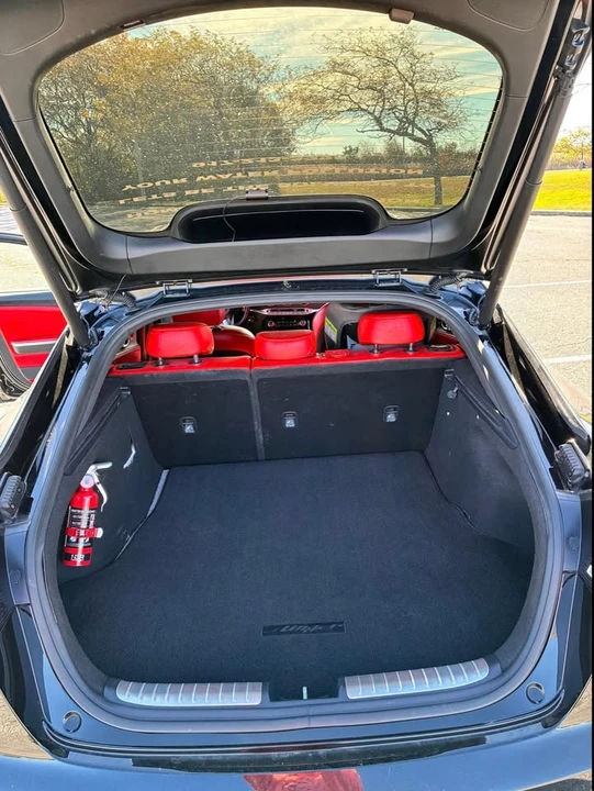 2023 Kia Stinger GT - Image 13 of 20