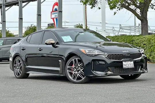 2023 Kia Stinger GT2