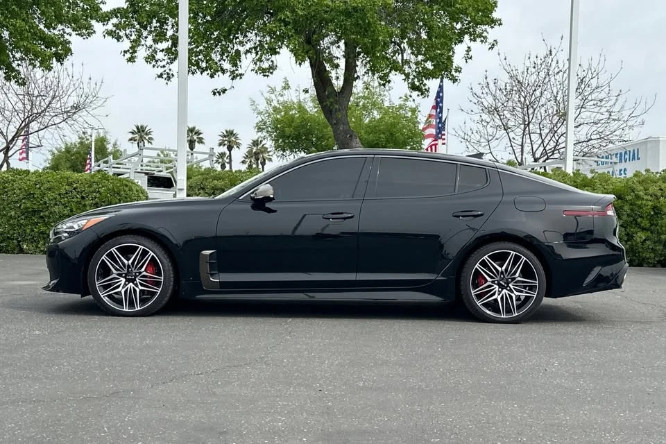 2023 Kia Stinger GT - Image 7 of 13