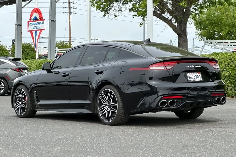 2023 Kia Stinger GT - Image 8 of 13