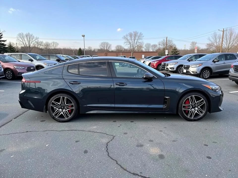 2023 Kia Stinger GT - Image 6 of 17