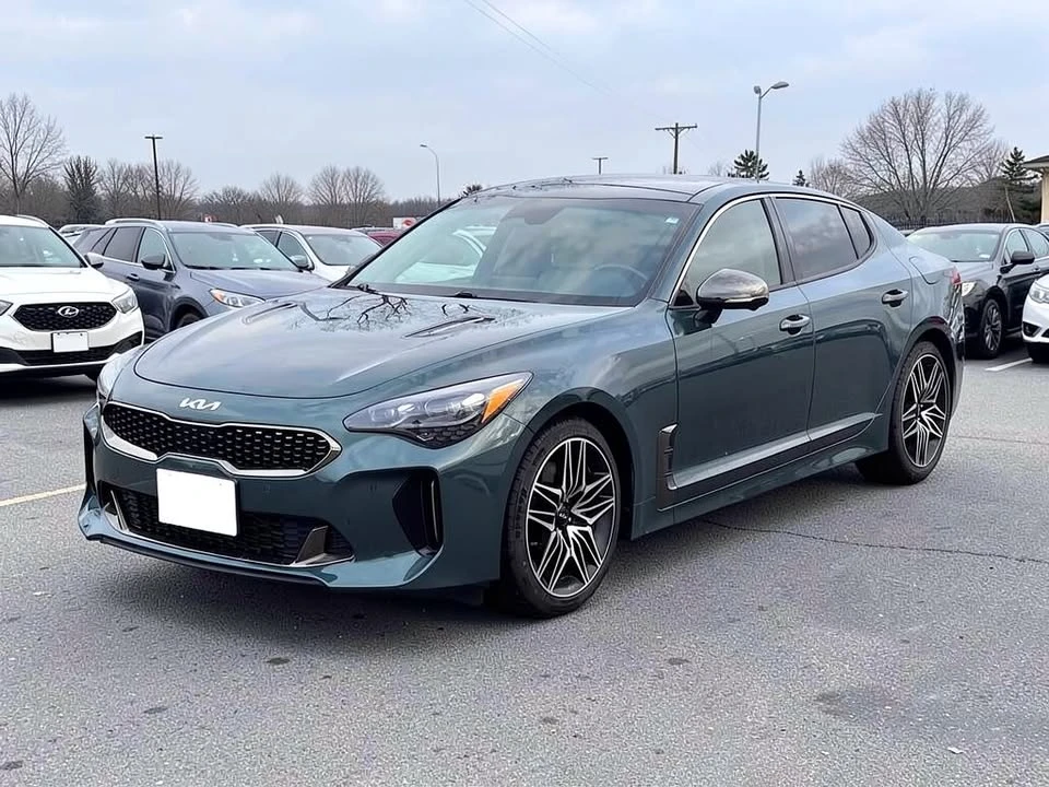 2023 Kia Stinger GT - Image 2 of 17