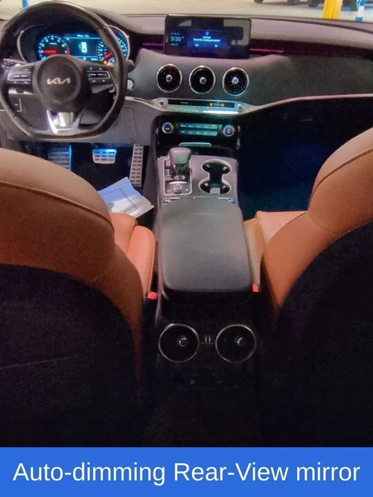 2023 Kia Stinger GT - Image 12 of 16