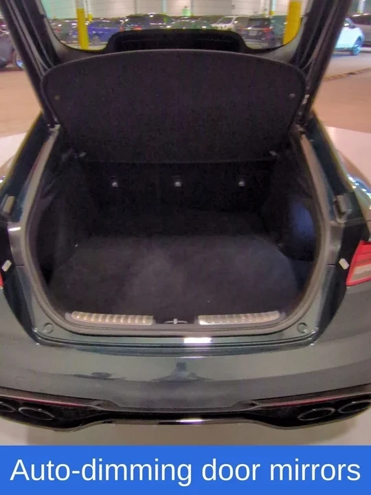 2023 Kia Stinger GT - Image 15 of 16