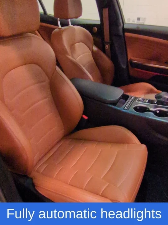 2023 Kia Stinger GT - Image 9 of 16