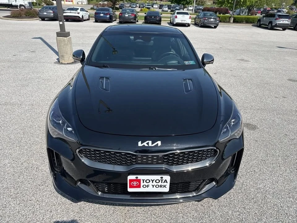 2023 Kia Stinger GT - Image 10 of 20