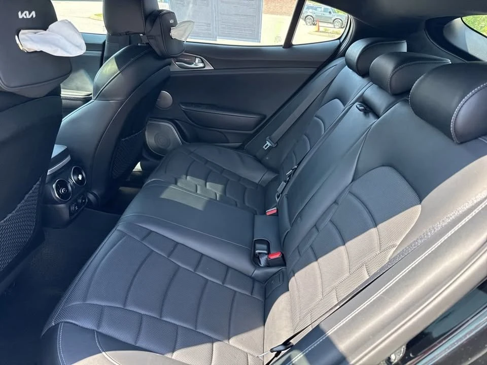 2023 Kia Stinger GT - Image 13 of 20
