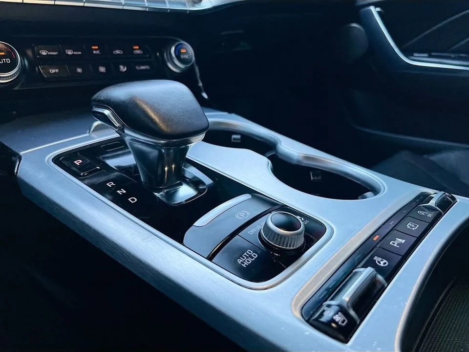 2023 Kia Stinger GT - Image 17 of 20