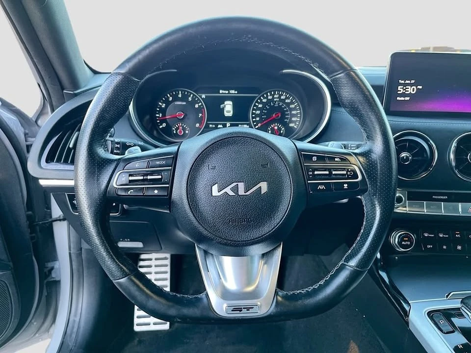 2023 Kia Stinger GT - Image 11 of 20