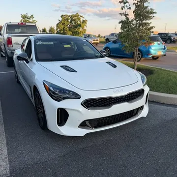 2023 Kia Stinger GT2