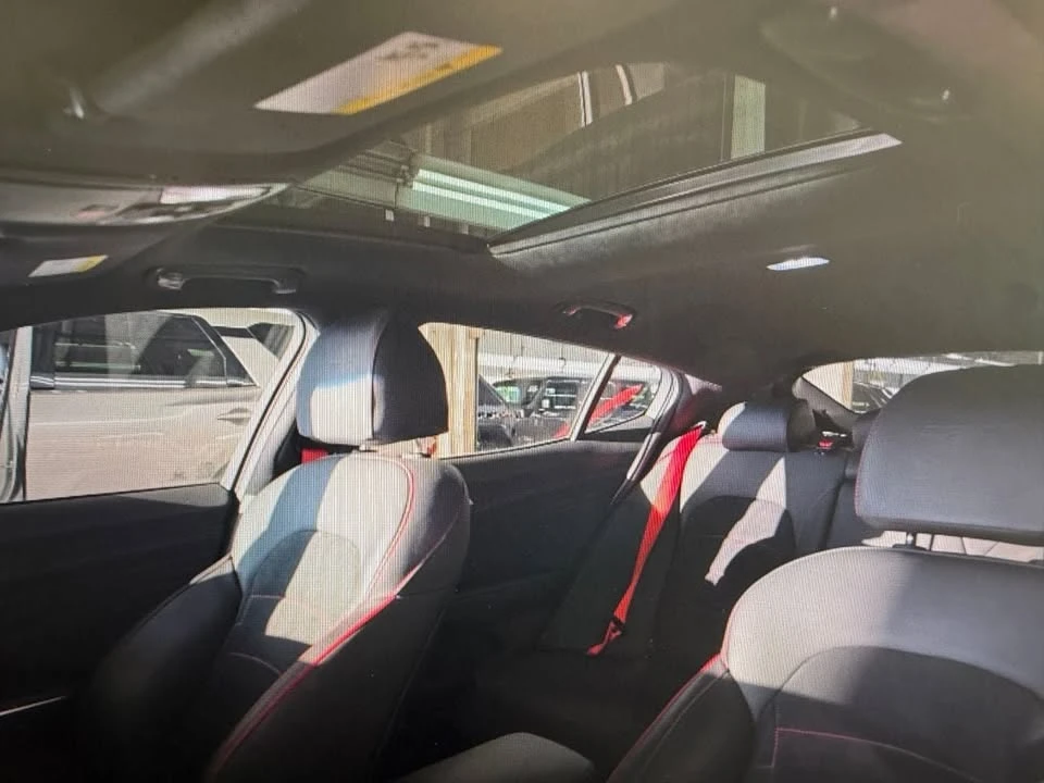 2023 Kia Stinger GT - Image 8 of 13