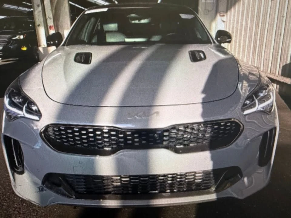 2023 Kia Stinger GT - Image 5 of 13