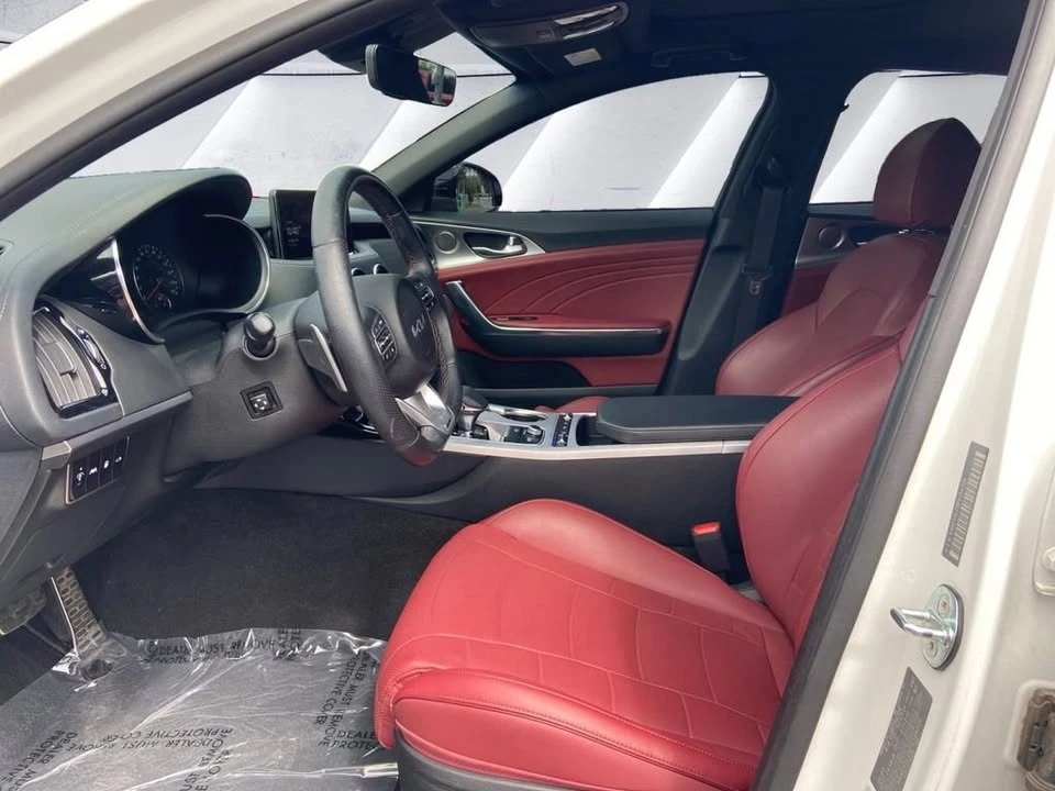 2023 Kia Stinger GT - Image 2 of 15