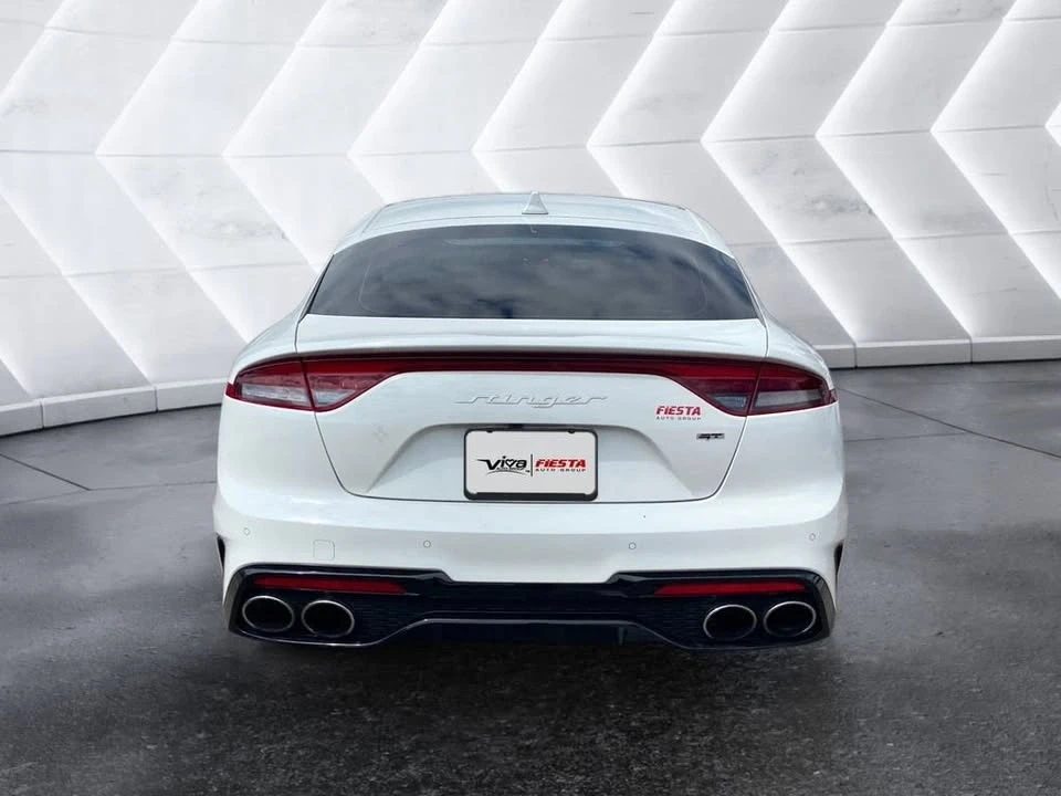 2023 Kia Stinger GT - Image 4 of 15