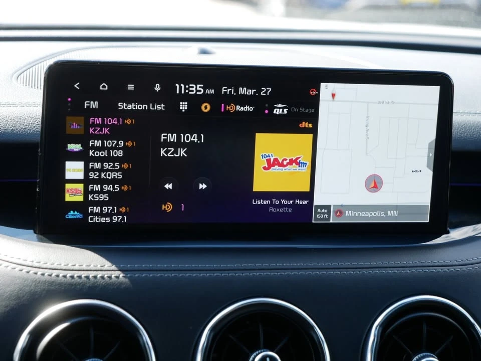 2023 Kia Stinger GT - Image 16 of 18