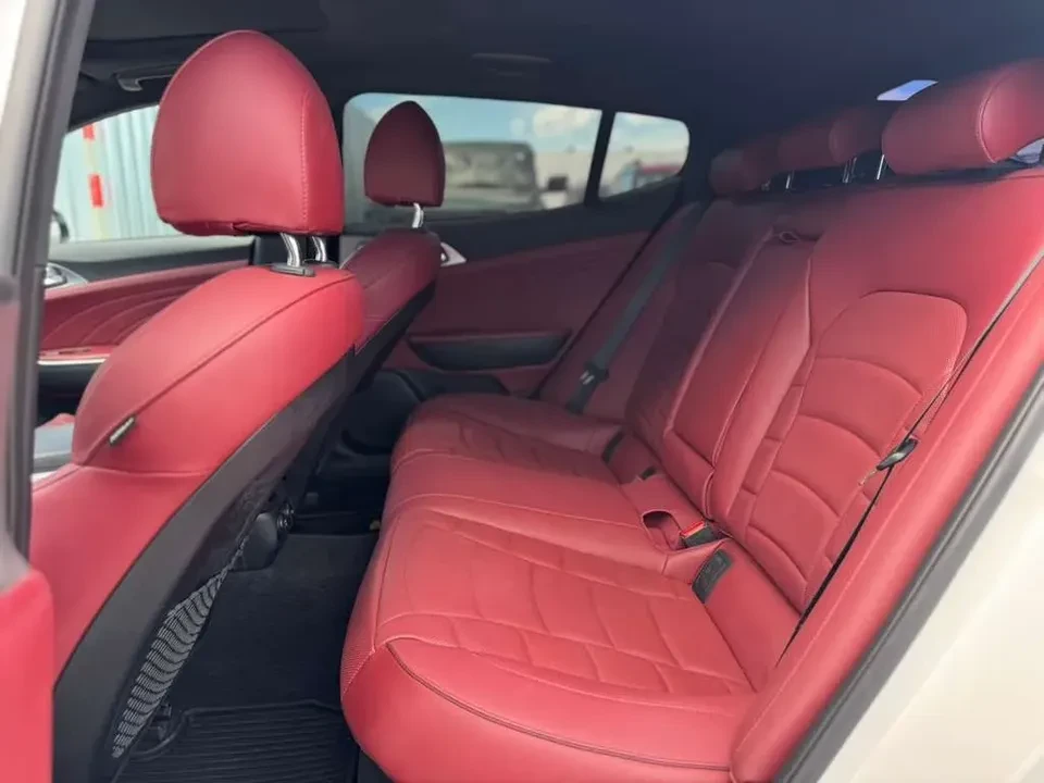 2023 Kia Stinger GT - Image 12 of 20