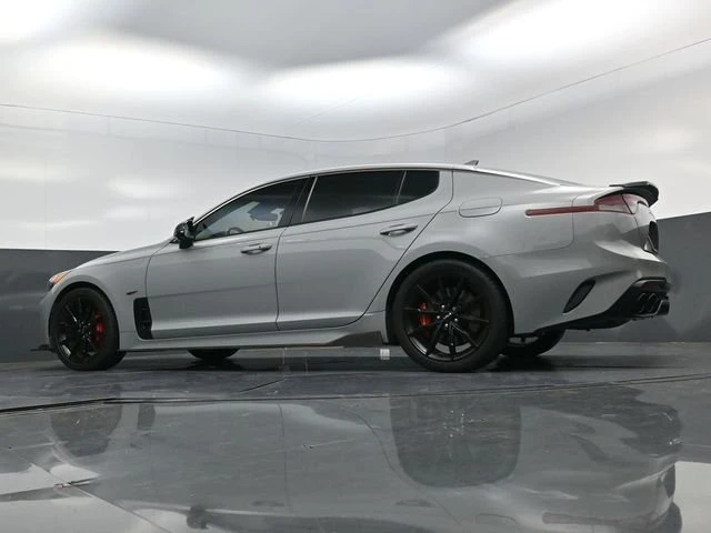 2023 Kia Stinger GT - Image 18 of 20