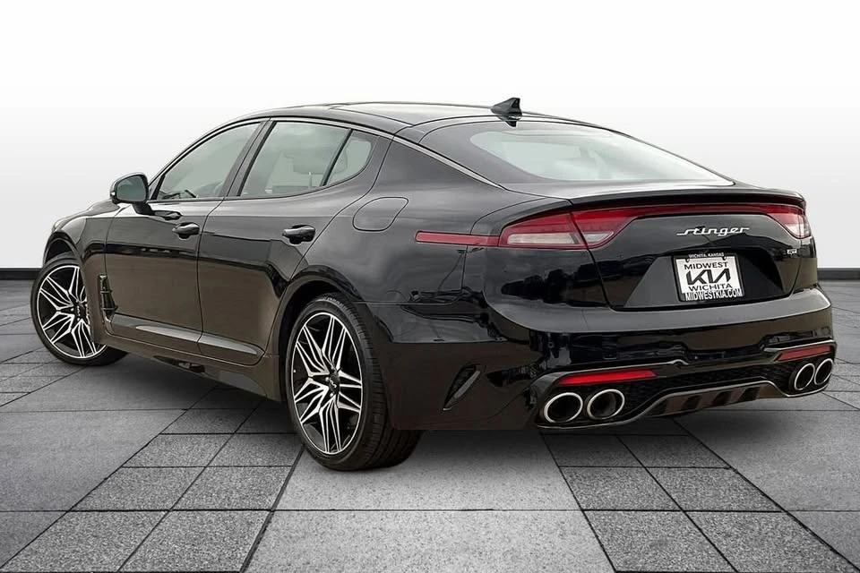 2023 Kia Stinger GT - Image 12 of 20