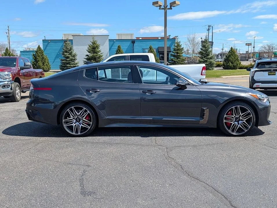 2023 Kia Stinger GT - Image 8 of 20