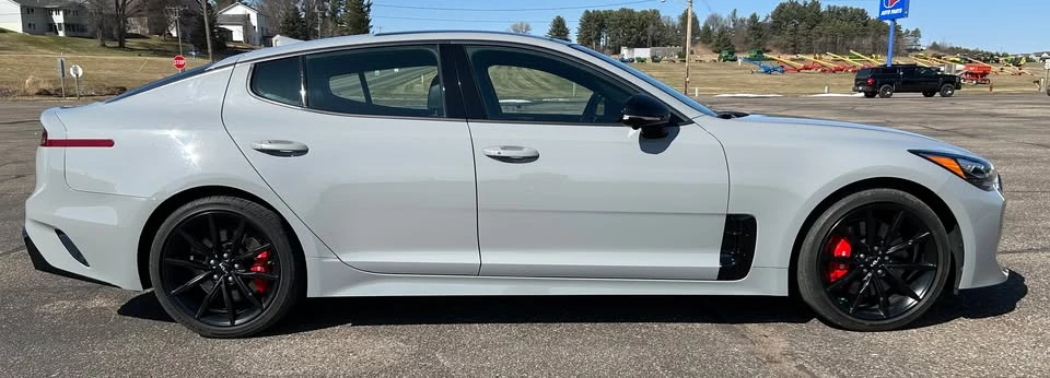 2023 Kia Stinger GT - Image 5 of 20