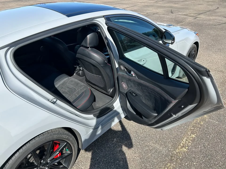 2023 Kia Stinger GT - Image 17 of 20