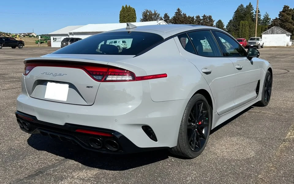 2023 Kia Stinger GT - Image 7 of 20