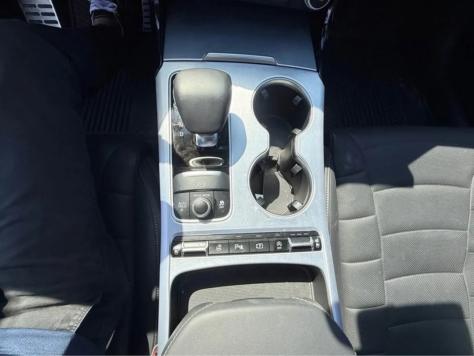 2023 Kia Stinger GT - Image 17 of 20