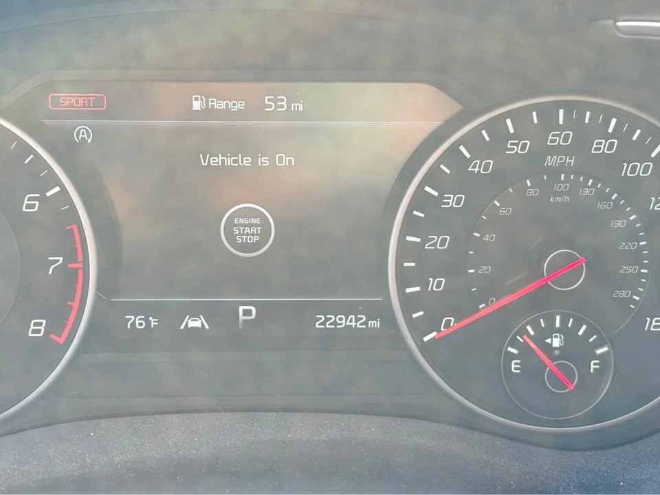 2023 Kia Stinger GT - Image 16 of 20