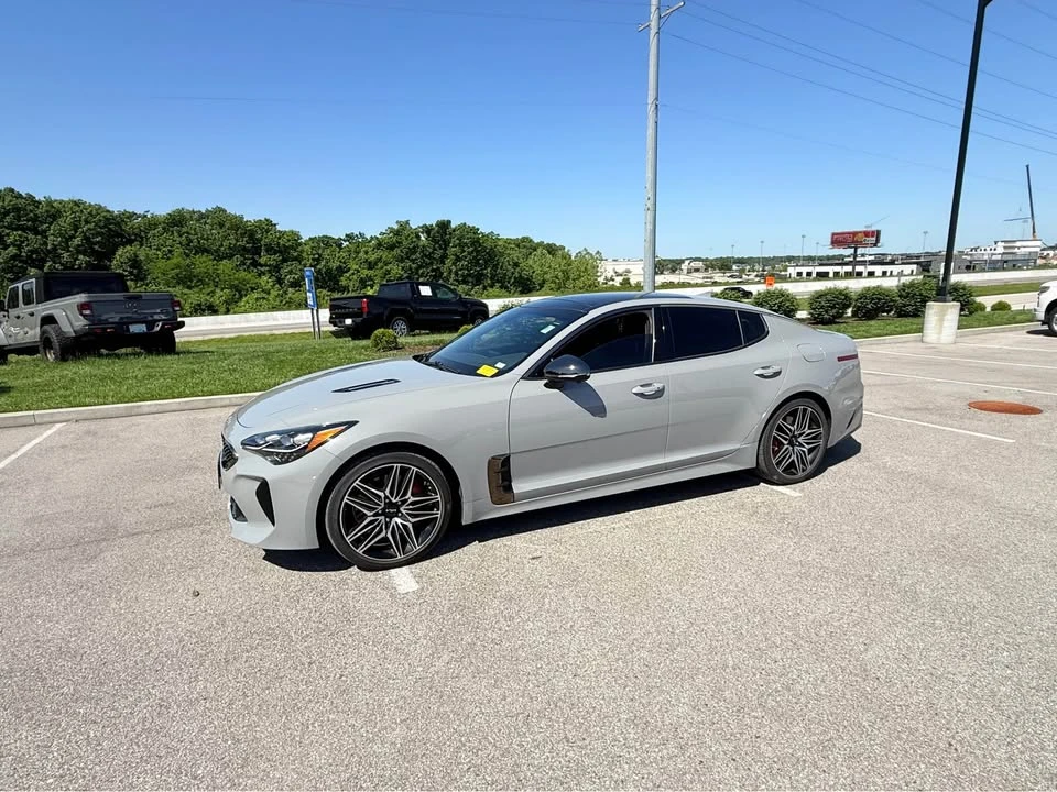 2023 Kia Stinger GT - Image 11 of 20