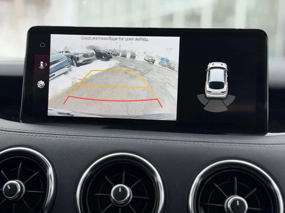 2023 Kia Stinger GT - Image 18 of 20