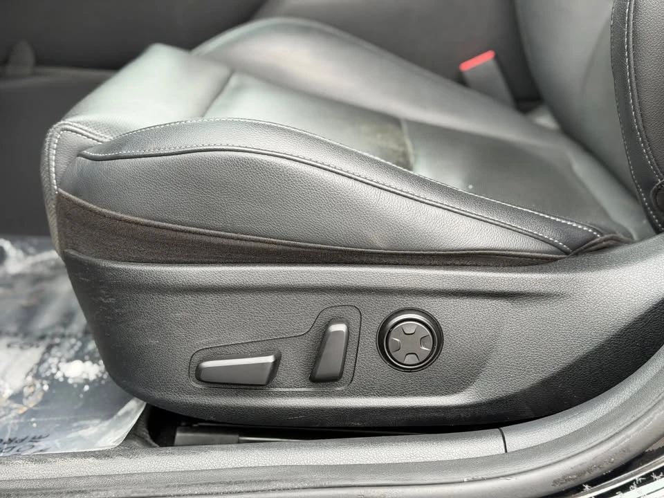 2023 Kia Stinger GT - Image 6 of 13