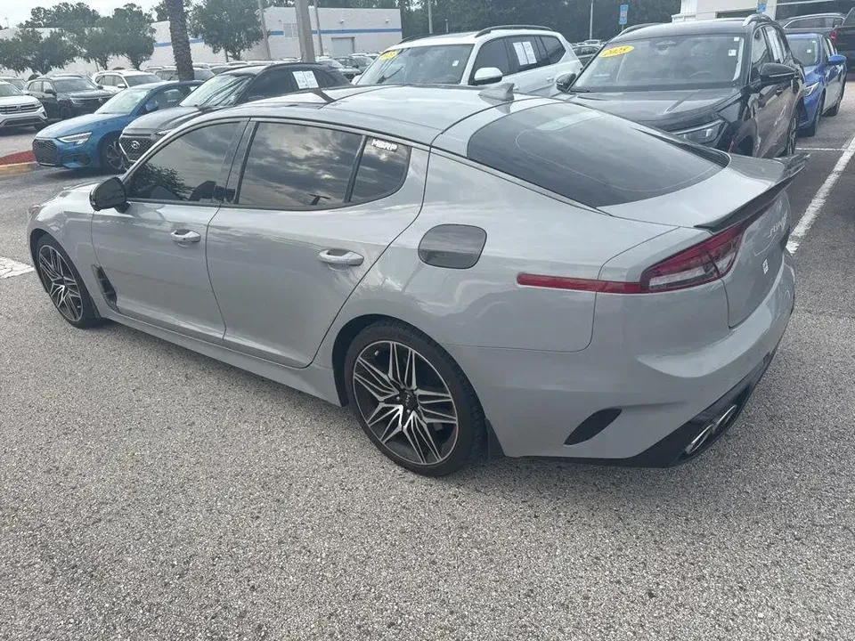 2023 Kia Stinger GT - Image 16 of 20