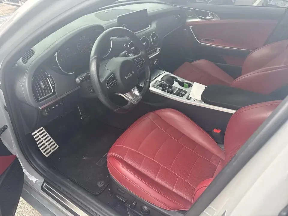 2023 Kia Stinger GT - Image 2 of 20