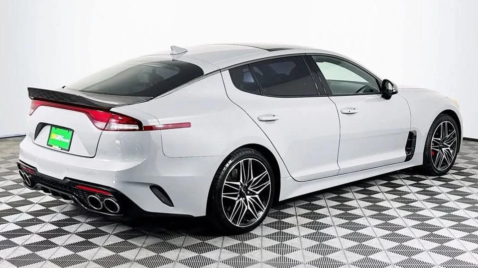2023 Kia Stinger GT - Image 6 of 20