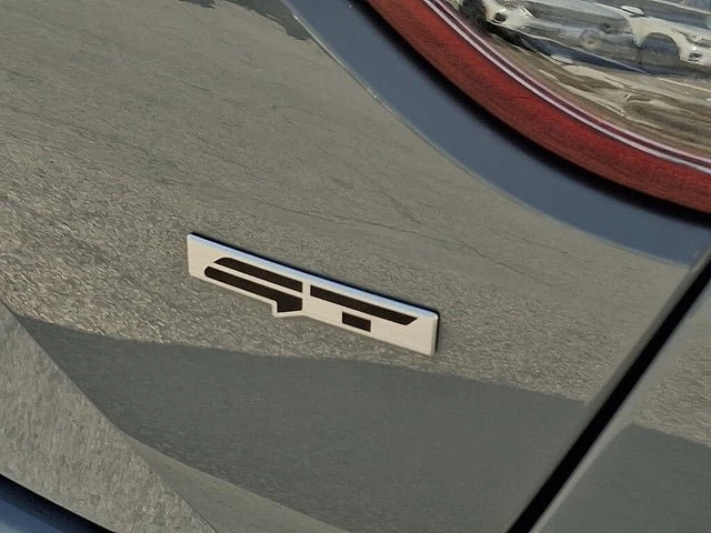 2023 Kia Stinger GT - Image 15 of 19