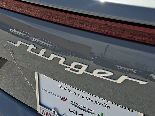 2023 Kia Stinger GT - Image 16 of 19