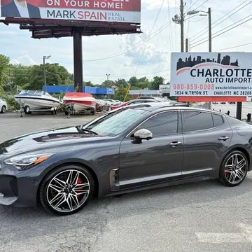 2023 Kia Stinger GT2 RWD