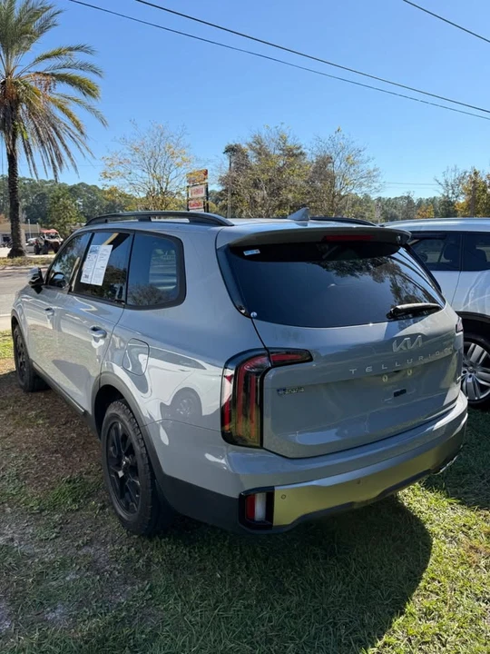 2023 Kia Telluride - Image 4 of 9