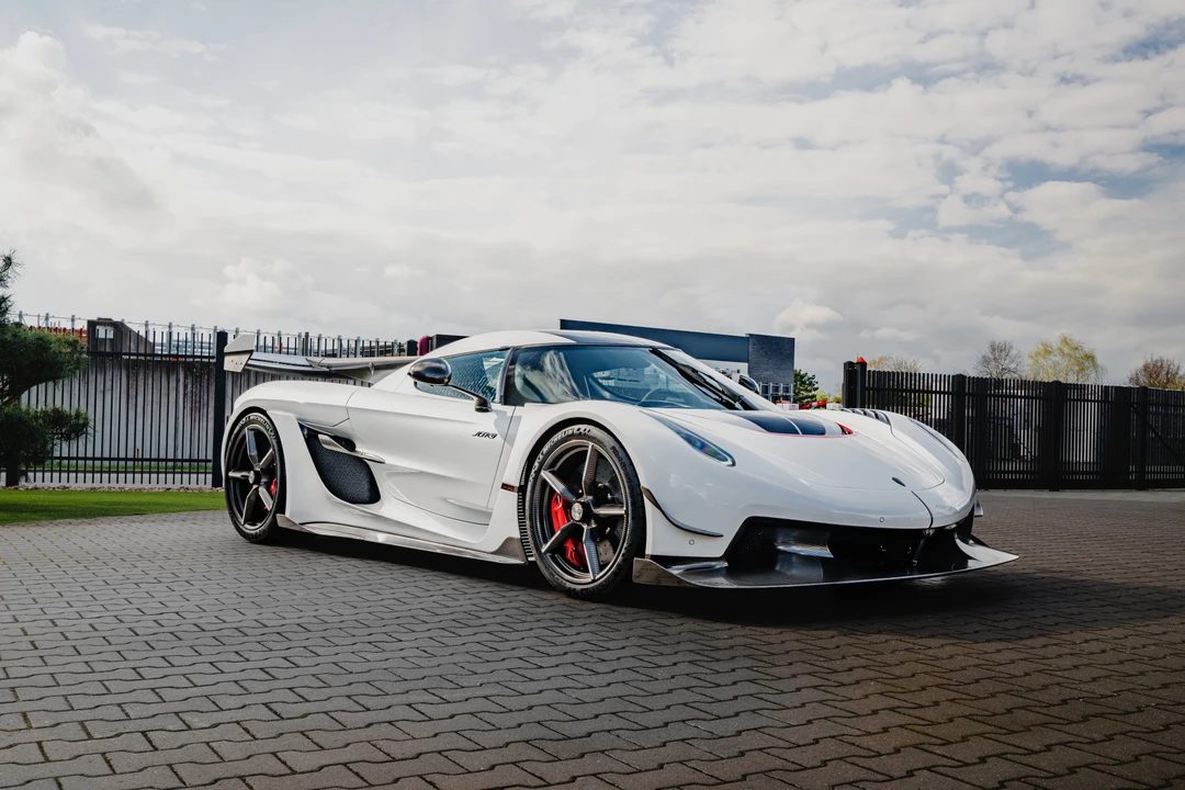 2023 Koenigsegg Jesko - Image 3 of 5